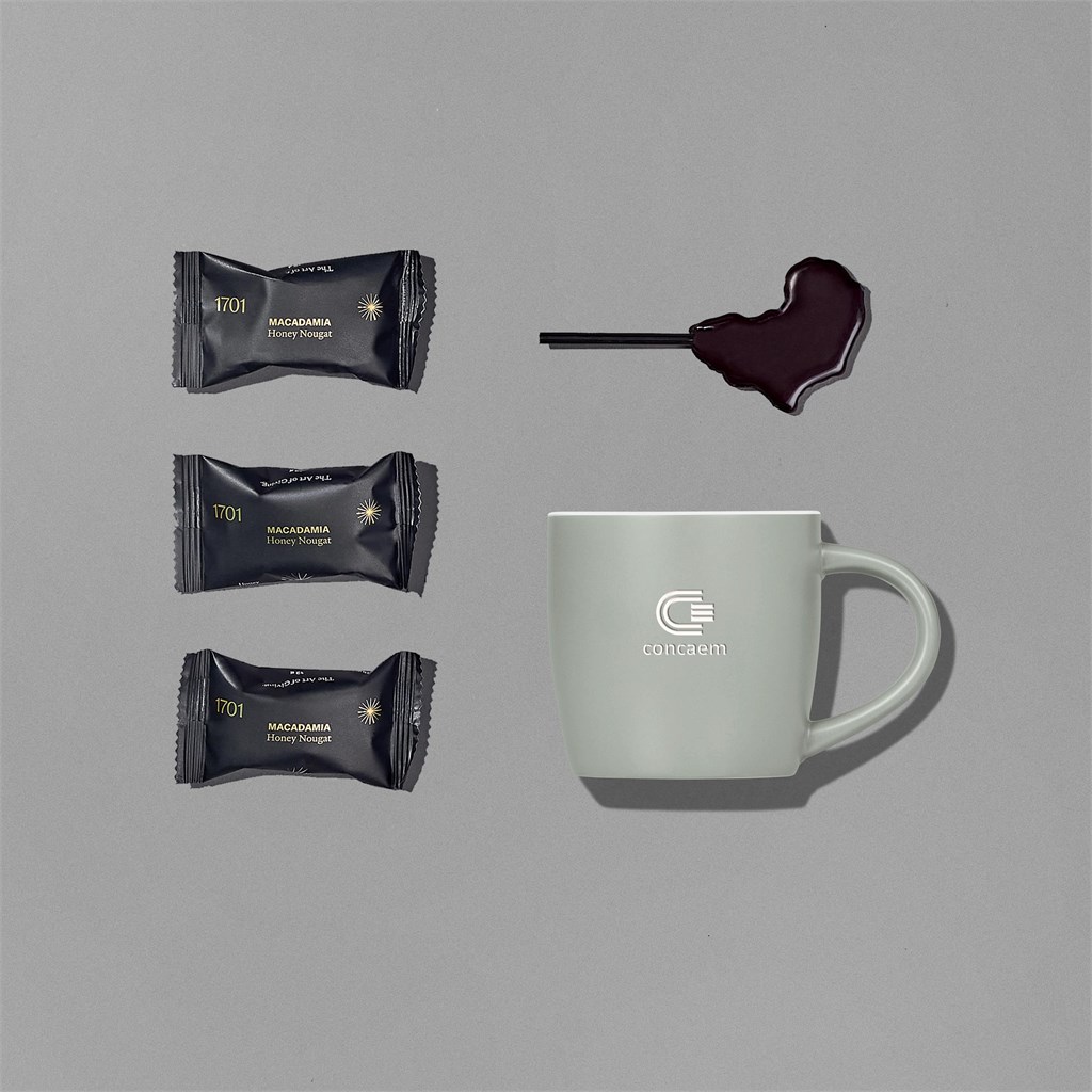 Yatta Modern Marvels Hamper - Image 9