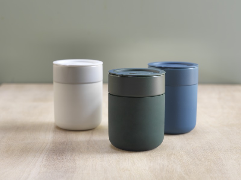 Java 330 ml ceramic tumbler with silicone wrap and plastic lid - Image 19