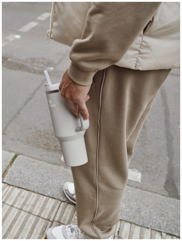 Stanley Quencher H2.0 1200 ml tumbler - Image 9