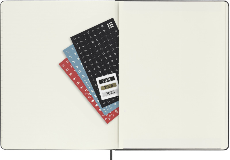 Moleskine hard cover 12 month XL weekly planner - Image 4