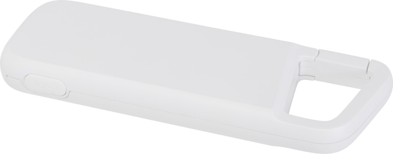 Alkes 5000 mAh 12W recycled plastic water resistant power bank with carabiner - Image 4