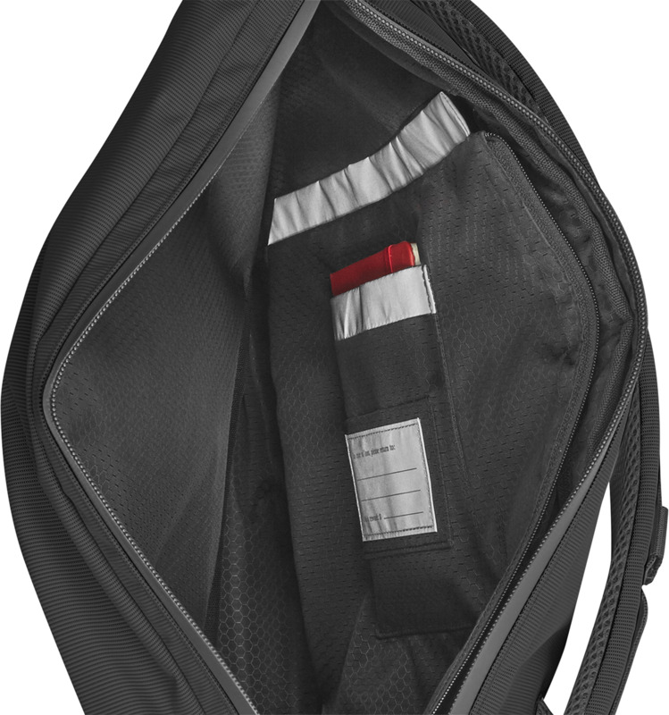Moleskine Metro rolltop backpack - Image 6