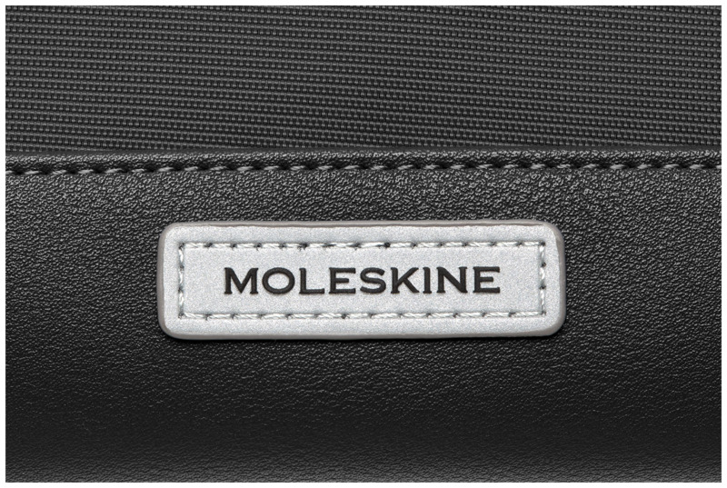 Moleskine Metro rolltop backpack - Image 7