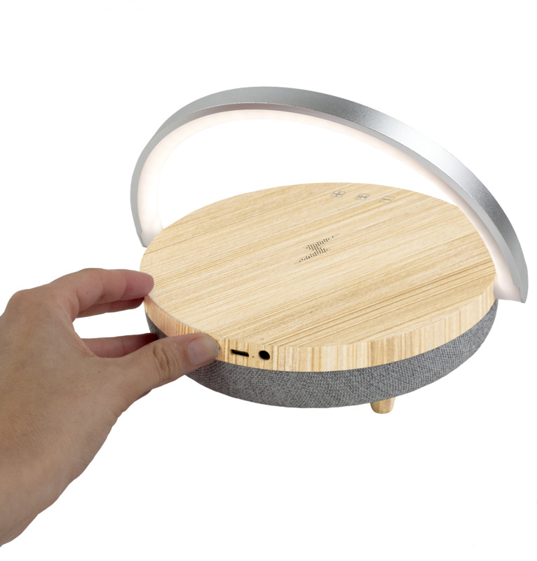 Prixton 4-in-1 10W Bluetooth® speaker with LED light and wireless charging base - Image 10