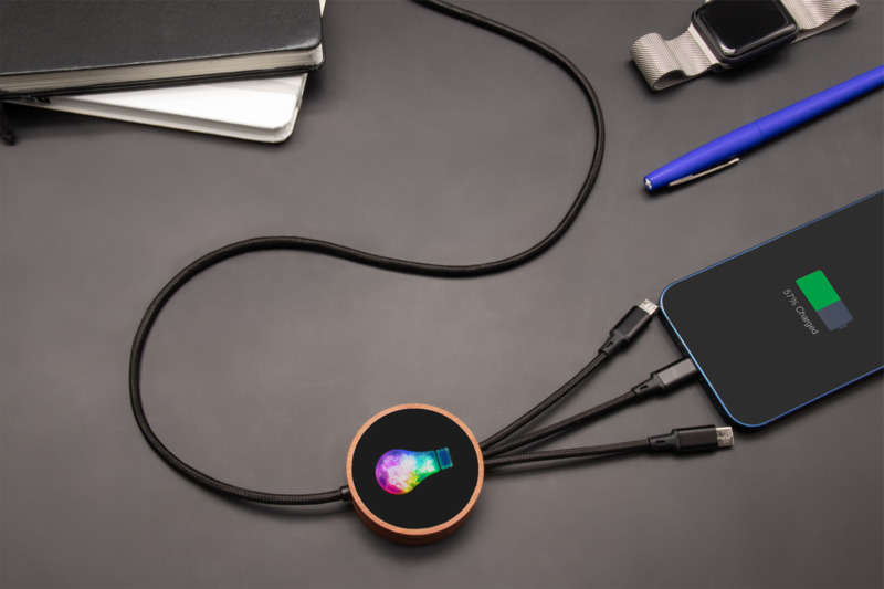 SCX.design C40 5-in-1 rPET light-up logo charging cable and 10W charging pad - Image 5