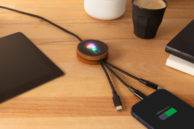 SCX.design C40 5-in-1 rPET light-up logo charging cable and 10W charging pad - Image 6