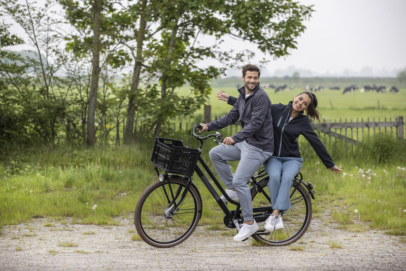 Orion women's softshell jacket - Image 6