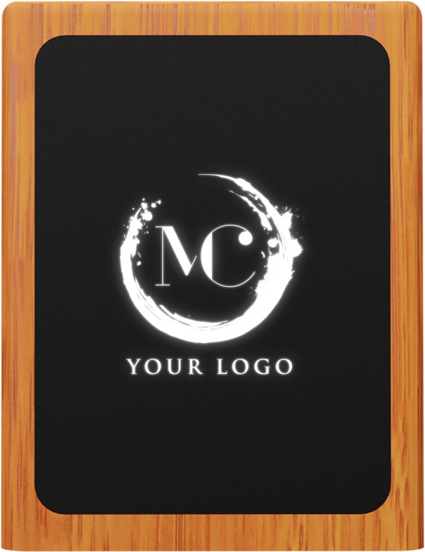 SCX.design O12 wooden light-up logo pencil holder with dual USB output - Image 8