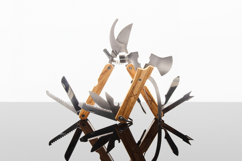 SCX.design T32 wooden multi-tool set