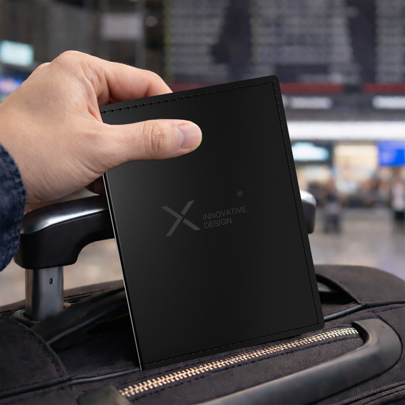 SCX.design A13 passport holder with smart tag - Image 7