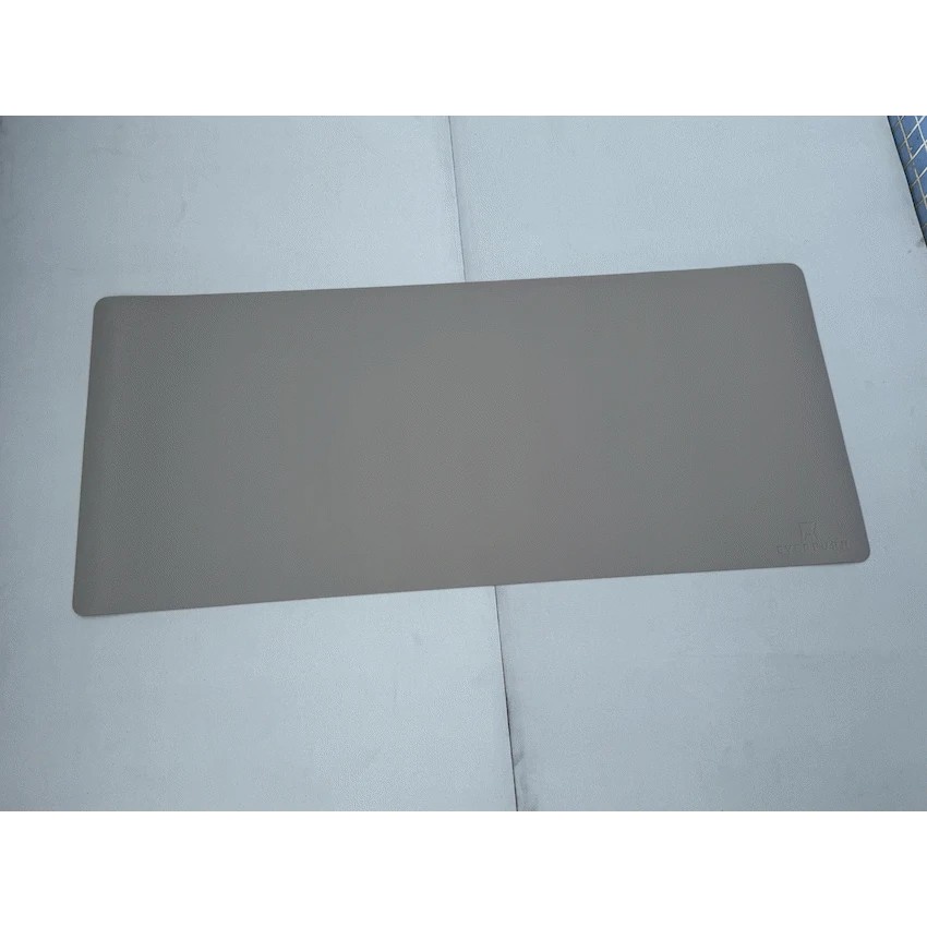 Everfurn Prime Faux Leather Desk Mat - Image 22