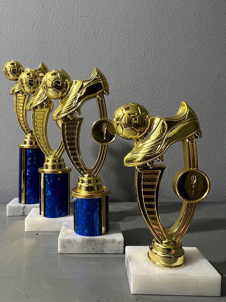 Soccer Arc Trophy 20cm