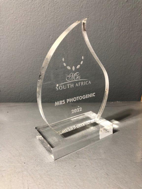 Acrylic Clear Base Flame 05 - 22cm